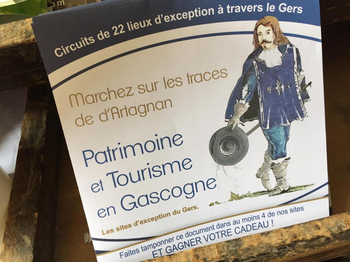 " Venez Dormir Chez Nous " #Condom#Gascogne#D'Artagnan#Armagnac#Le Bonheur Est Dans Le Gers Exterior foto